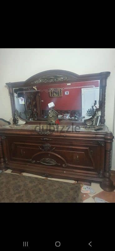 غرفه سفره زان احمر