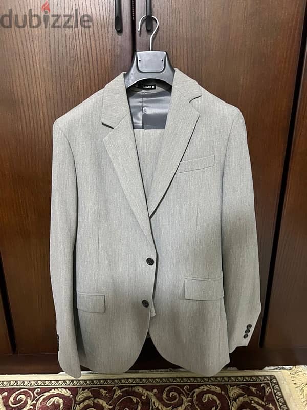 Zara suit one time use 6