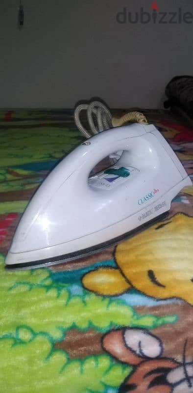 مكواه ملابس بالبخار 3