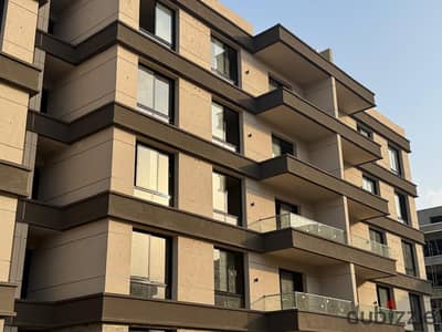 175 sqm apartment for sale in a distinctive location in Sheikh Zayed, in front of Sphinx Airport