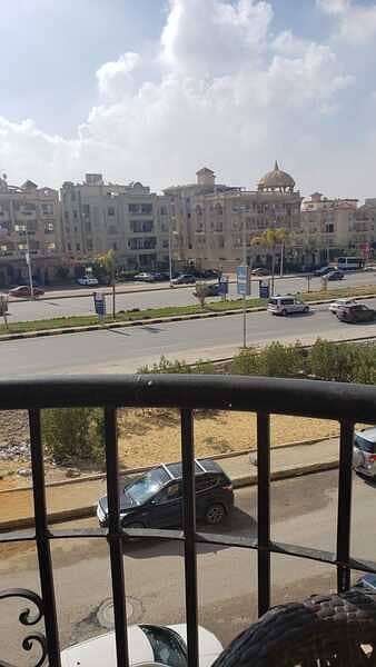 apartment for sale on Gamal Abdel Nasser main axis in New Cairo close to major roads and services.