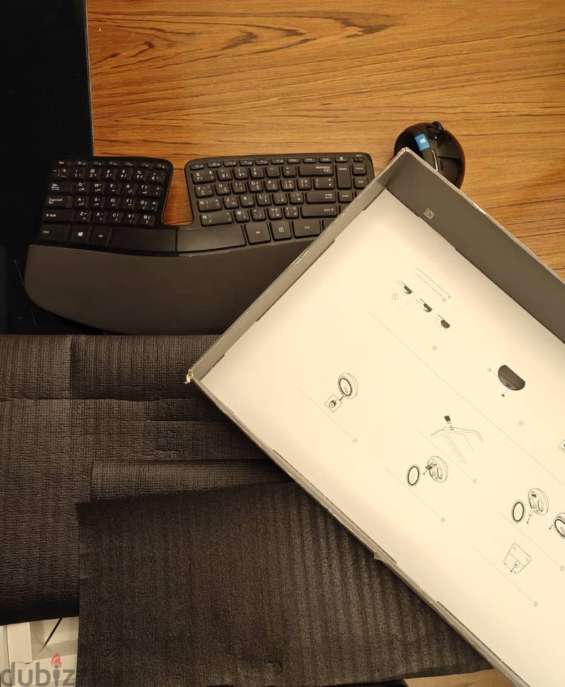 Microsoft  Sculpt Ergonomic Keyboard & Mouse Black 2