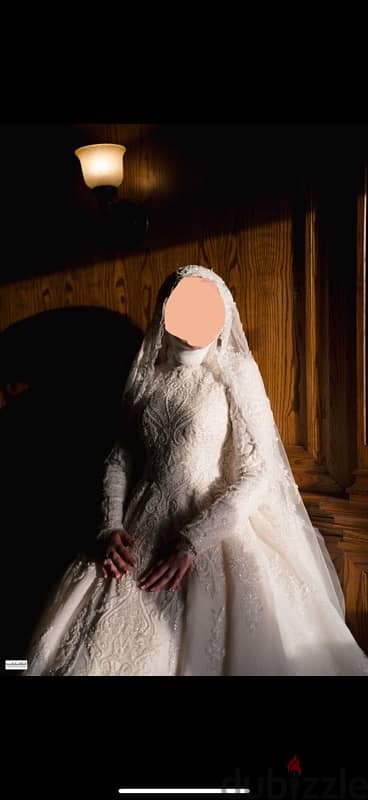 na3omi wedding dress