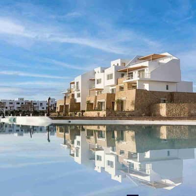 Ground floor chalet with private garden in Swan Lake El Gouna by Hassan Allam, directly on the sea.