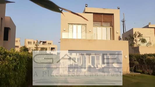 للبيع بسعر محروق اقل سعر سنيور شاليه روف 363م متشطب بفيو مميز للجولف للبيع في هاسيندا باي