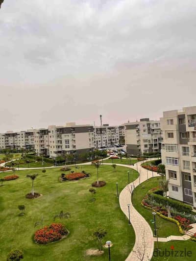 For sale, an apartment of 140m in Madinaty B10 with a wide garden view at a special price