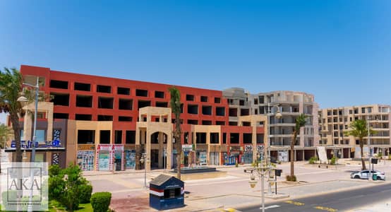 شقة بأفضل موقع في الغردقة على الممشى مباشرة بجوار الــ Princess Resort ، بغرفة نوم واحدة بمساحة 82 متر²، تطل على حمام السباحة ، الغردقة، البحر الأحمر