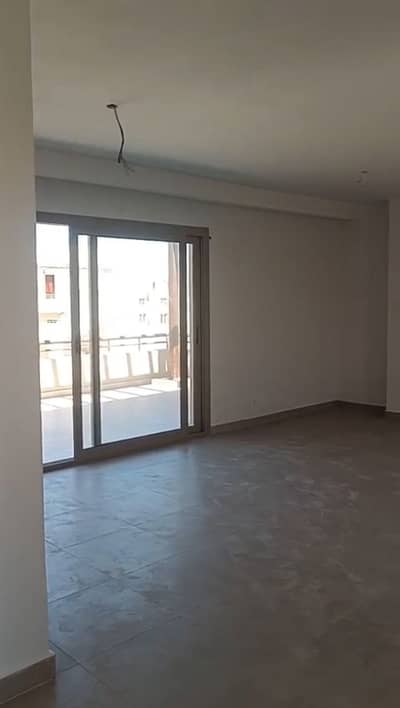Fully finished Hacienda west Chalet 3 master bedrooms + 1 nanny bedroom with bathroom + open kitchen + living and dining