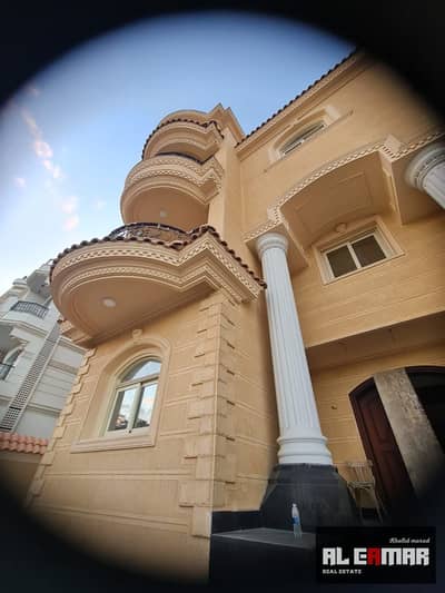 Modern villa for sale in West Somed, on the Oasis Road and the 26th of July Axis