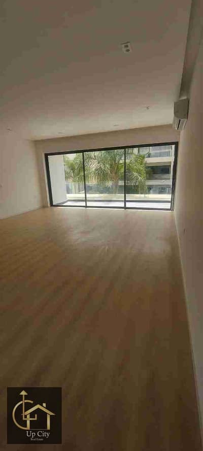 شقة نصف مفروشة للإيجار في Lakeview Residence New Cairo – القاهرة الجديدة