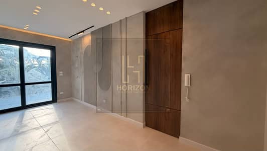 شقة 120م بحديقة موقع مميز للبيع في كمبوند الباتيو اورو التجمع القاهرة الجديدة Apartment sale Patio Oro