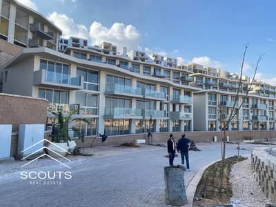 Two-bedroom chalet, 95 sq m, sea view, fully finished, in Monte Galala, Ain Sokhna, near Telal Sokhna and La Vista Sokhna.