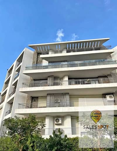 Penthouse for sale in Taj City compound—opposite Cairo Airport—at less than half the price. Penthouse for sale in Taj City compound—opposite Cairo Airport—at less than half the price.