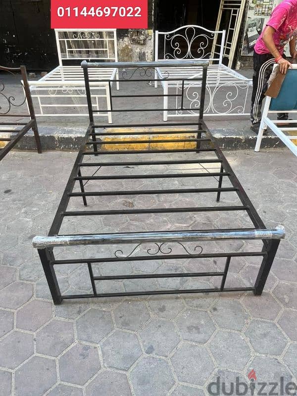 سرير حديد 7