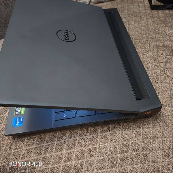 Dell G15-5520 Gaming laptop 2
