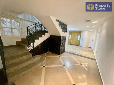 Office duplex for rent, 300 sq m, super deluxe finishing, ground and first floors with private entrance in Degla.