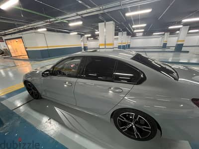 BMW 330i