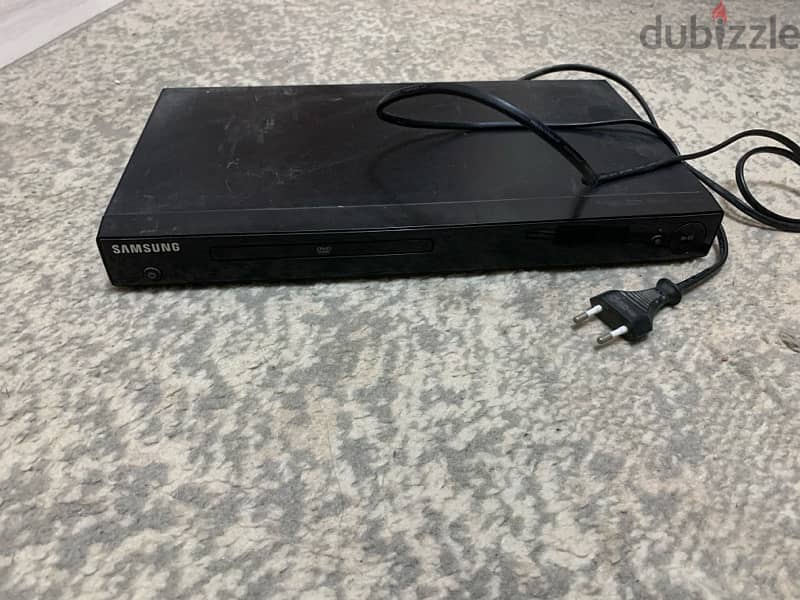 dvd player 1