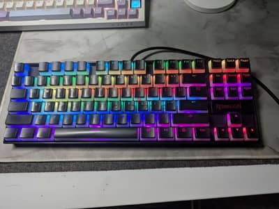 Redragon K552 KUMARABLUE Switch Custom keycaps Double Shot PBT Keycaps