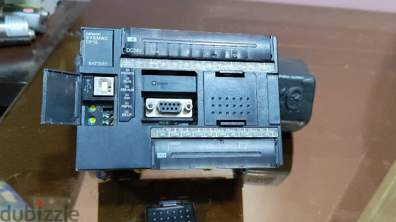 PLC Siemens Delta omron LS 6