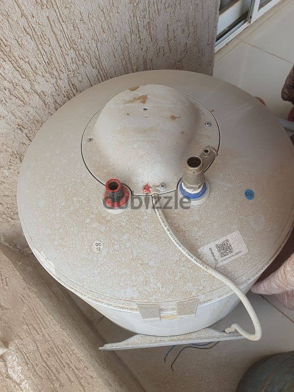 electric water heater 1