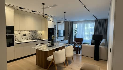 Apartment 240m 3 rooms ready for viewing and immediate delivery next to the American University in the Fifth Settlement, super lux finished with installments New Cairo AUC upscale neighborhoods of Cairo.