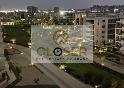 شقه بجاردن  للبيع  بدون مقدم بالتقسيط المريح علي 12 سنه في تاج سيتي  taj city