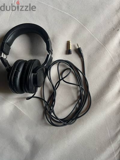 Audio-Technica ATH-M20x بحالة ممتازة بالجاك الأصلي