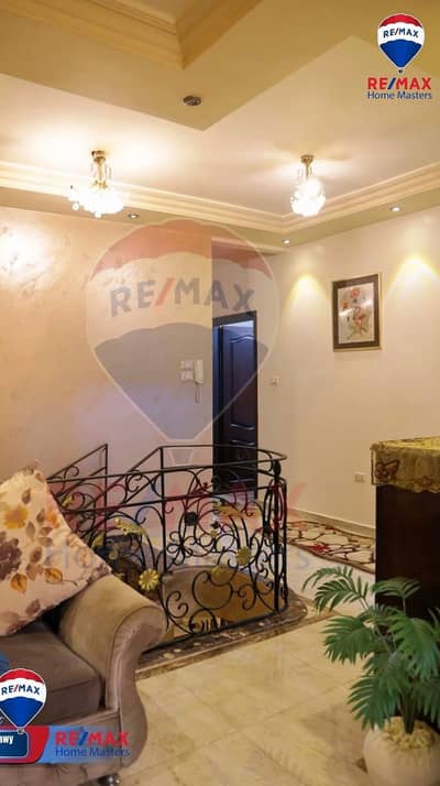 An opportunity that doesn't come back... a duplex in the heart of the university district in Mansoura at the price of red bricks in the area!