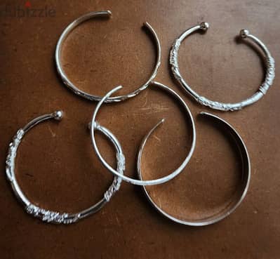 women's silver braclets