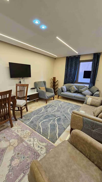 2 Bedrooms 125 sq.M Apartment for rent 23,000 EGP in Sun Capital, Hadayek October