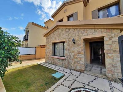 Fully finished villa for sale, double view, ready for viewing
