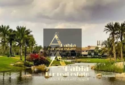 فيلا للبيع موقع مميز صف تاني على الجولف والبحيرات