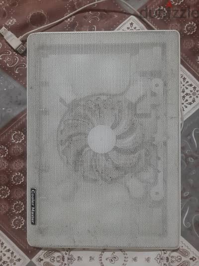 للبيع مبرد لاب Cooler Master