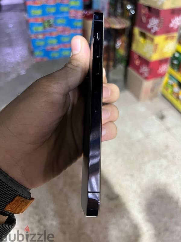 iPhone 14 pro max 3