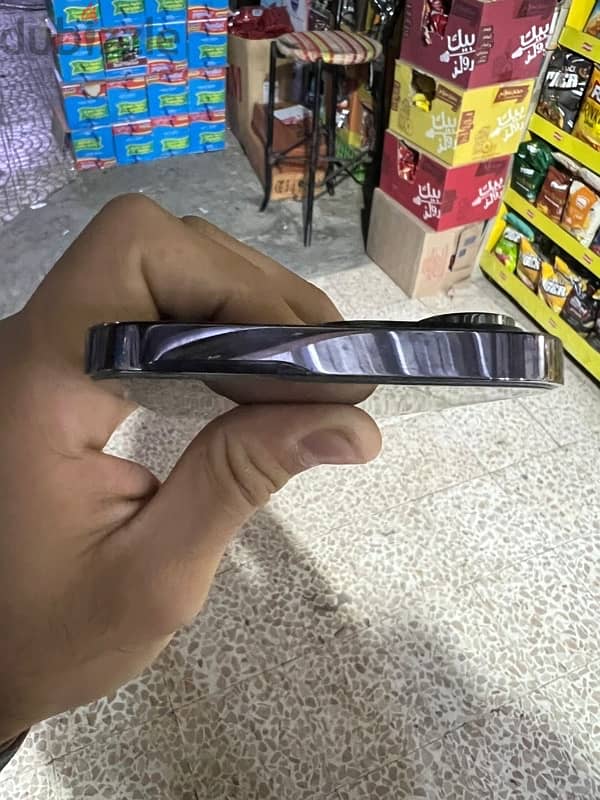 iPhone 14 pro max 5