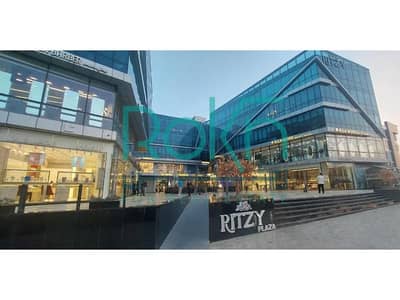 Fully finished office with air conditioning in a prime location in Ritzy Mall, Sheikh Zayed