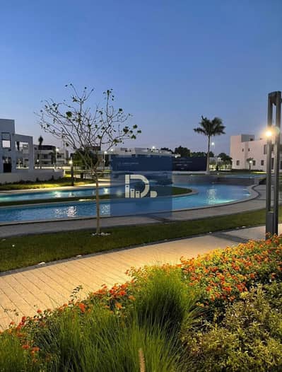  *Cairo Capital Developments*   *Villas Only – Lake West | Sheikh Zayed*     *عيش الرفاهية على أرض الواقع*  *مشروعات ساكنة وعايشة فعليًا*  *حياة