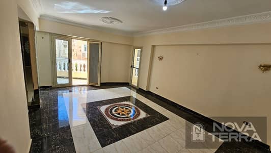 Apartment for sale in the 7th District, 1st Neighborhood, Sheikh Zayed