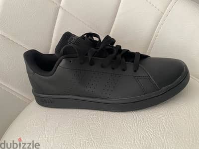 Adidas ADVANTAGE BASE 2.0 SHOES size 42