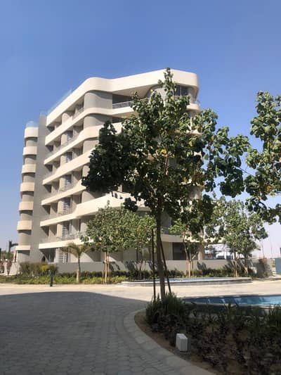 شقة غرفتين نوم (( 112 متر )) للبيع في بلوم فيلدز المستقبل سيتي Bloomfields el mostakbal city بسعر أقل من سعر الماركت