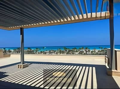 استلم شاليه بتشطيب راقي صف اول علي البحر في SEA SHORE راس الحكمة بجانب هاسيندا و fouka bay بالتقسيط