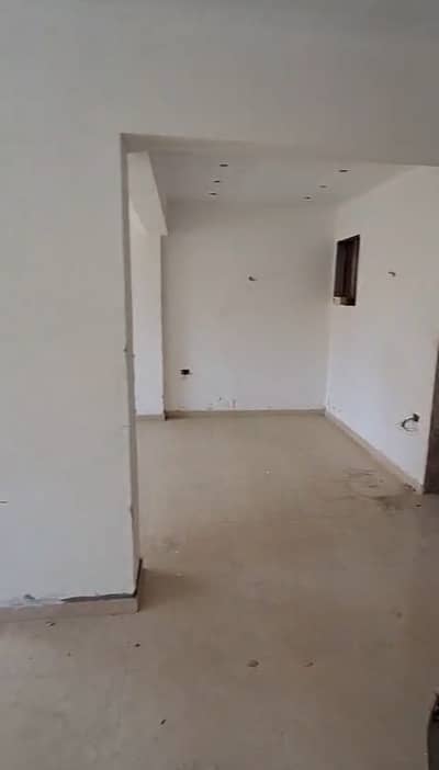 شقة للبيع في الحي الثامن المجاورة الأولى الشيخ زايد