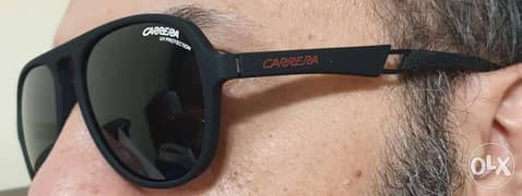 نظارة شمس كاريرا جديدة
