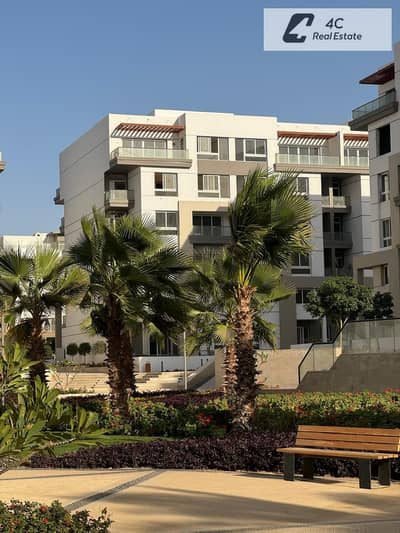 اقل مقدم متاح  شقة بحري عقد قديم بالتقسيط 157 م  في كمبوند هايد بارك التجمع الخامس  hyde park fifth settlement new cairo