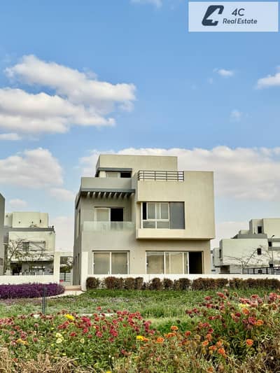اقل من سعر الماركت فيلا مودرن 460 م استلام فوري بحري فيو مفتوح في هايد بارك التجمع الخامس hyde park new cairo fifth settlement