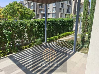 Apartment ultra modern finishing, Fully furnished Ground with garden for rent In Sodic Eastown New Cairo near to EDNC & restaurants, Bascota , seoudi.