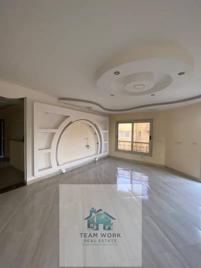 Distinctive Apartment for Rent in Opera City - Sheikh Zayed