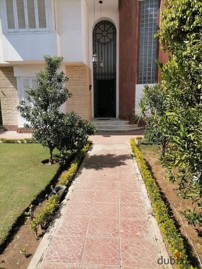 Villa for rent in Al Rabwa Compound, Sheikh Zayed,
