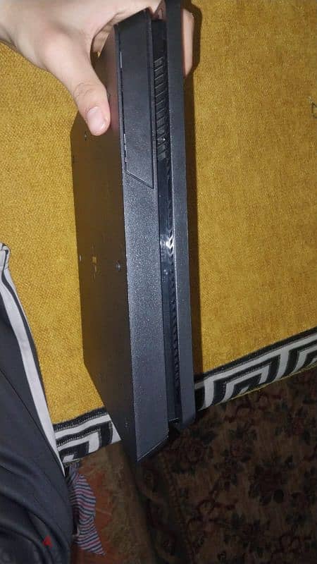 PS4 slim 1tb 7